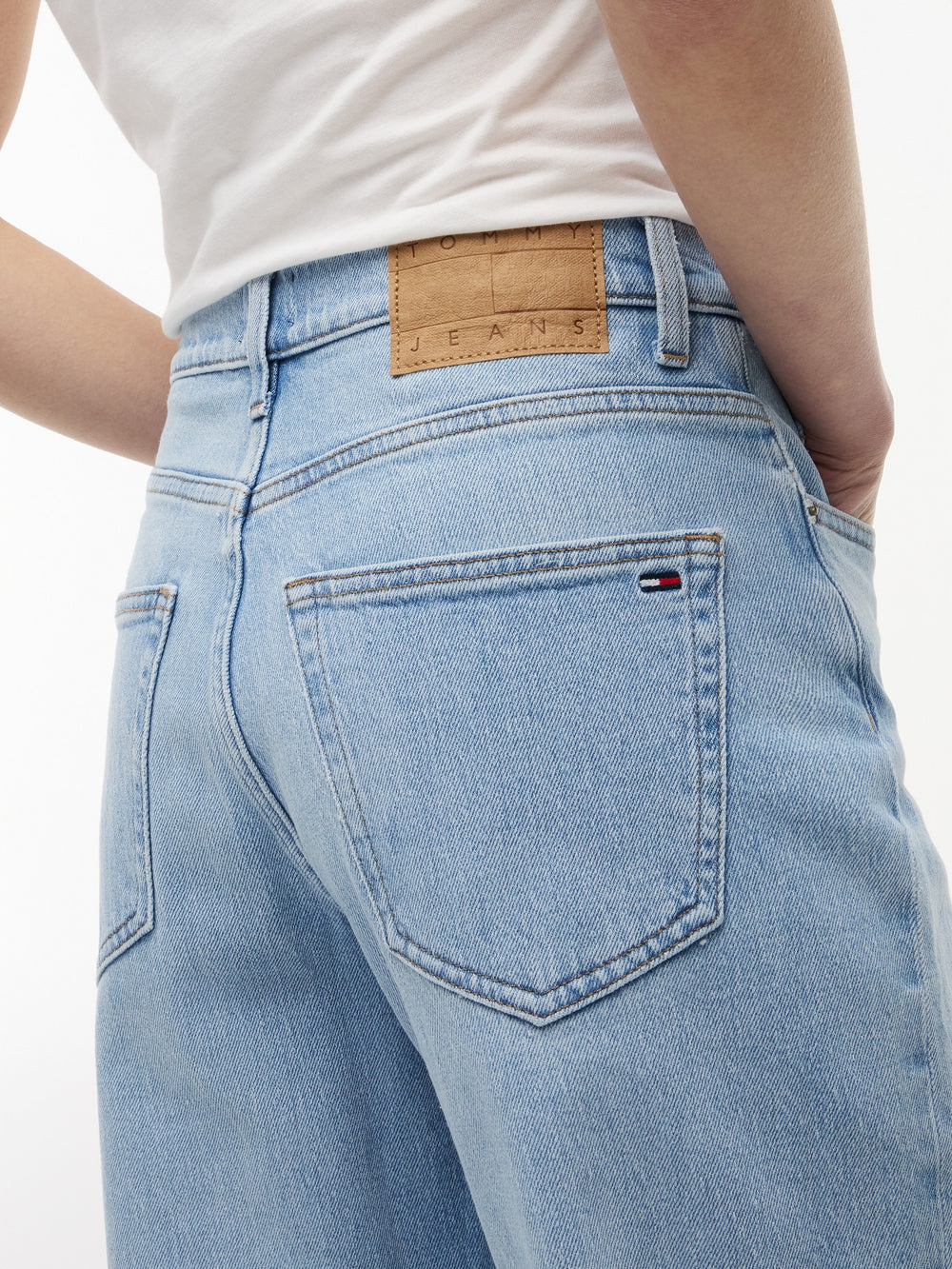 Women High Rise Light Wash Stretch Slim Straight Jeans