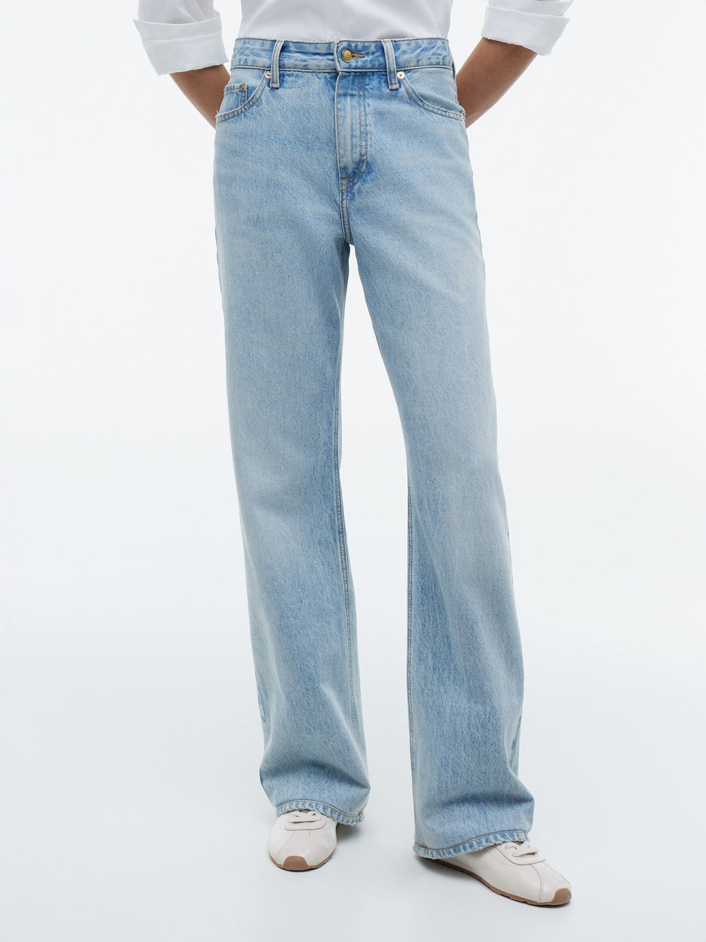 Mid Rise Light Wash Loose Straight Jeans