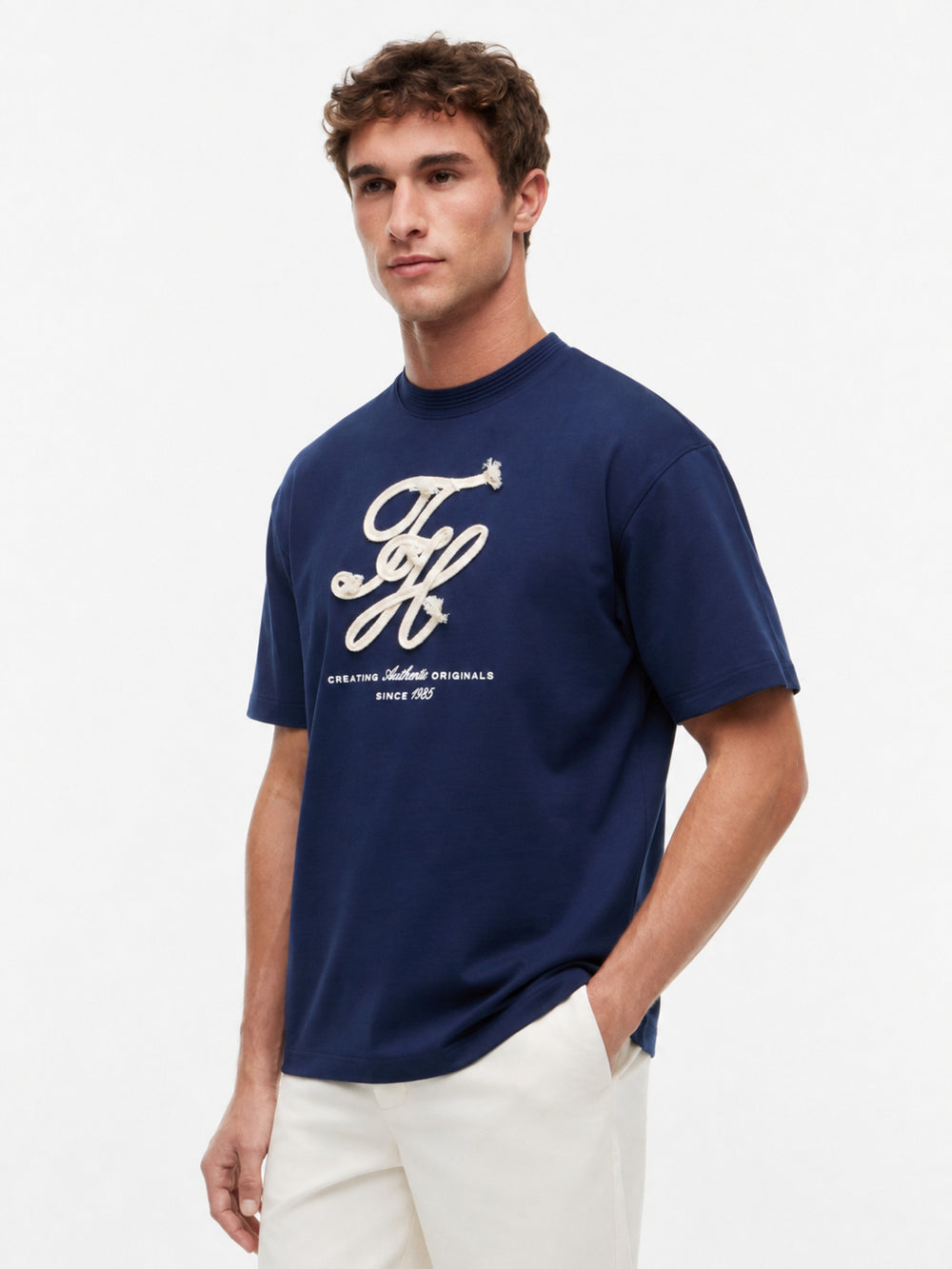 Relaxed Fit Cord Embroidery Tshirt
