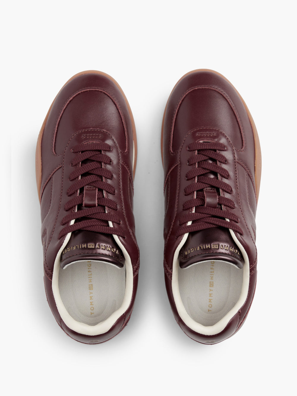 Women Vintage Low Profile Sneaker