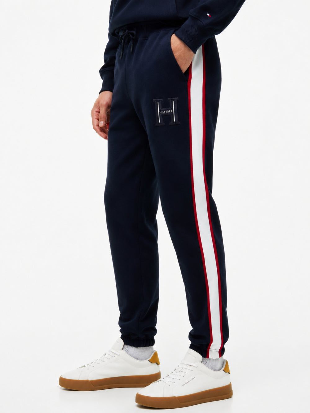 Regular Fit Solid Badge Track Pant